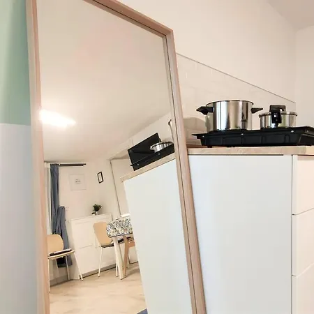 Compact Mezzanine 1 Min V Etnea Apartment